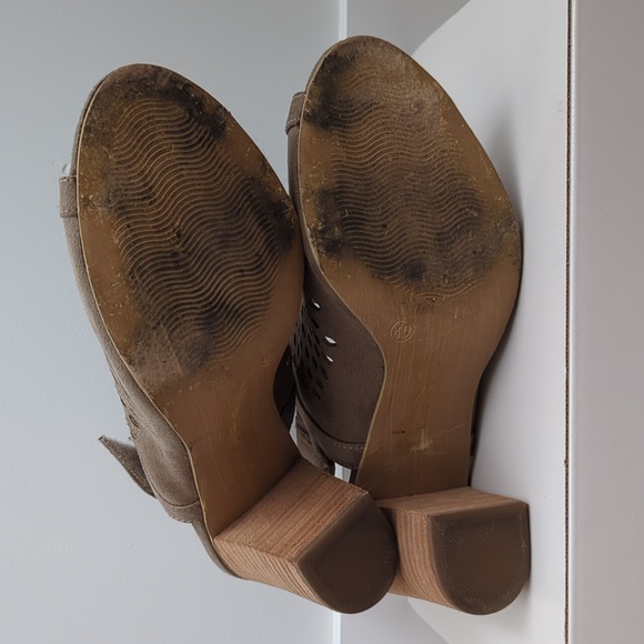 Steve Madden Heels - Picture 4 of 6